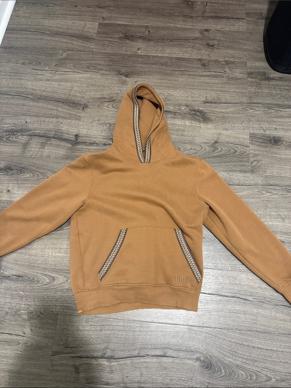 UGG Men's Camel/Tan Crewneck Hoodie with Contrast Trim